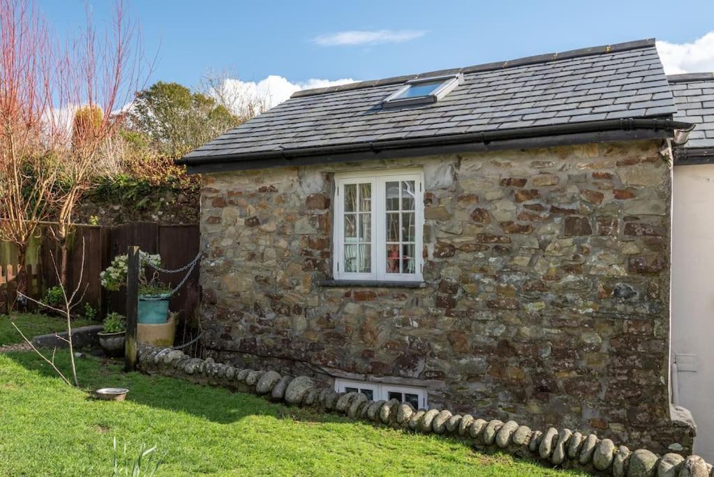 Coastal Cottage 'The Garden Cottage ' ฮาร์ทแลนด์ ภายนอก รูปภาพ