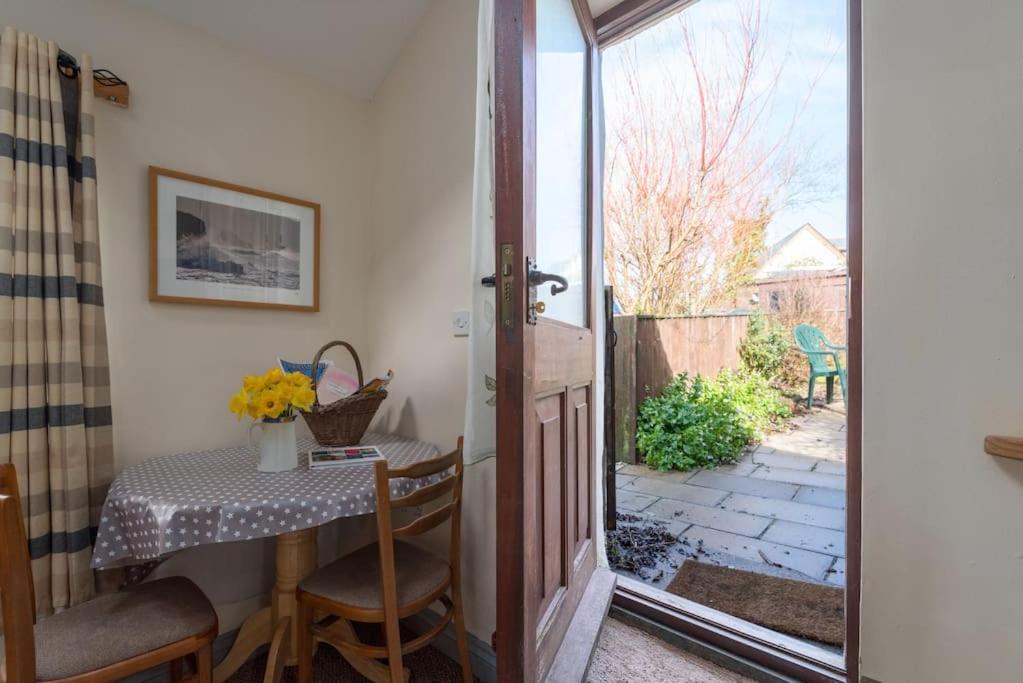 Coastal Cottage 'The Garden Cottage ' ฮาร์ทแลนด์ ภายนอก รูปภาพ
