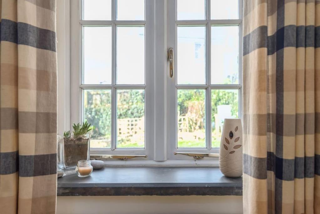 Coastal Cottage 'The Garden Cottage ' ฮาร์ทแลนด์ ภายนอก รูปภาพ